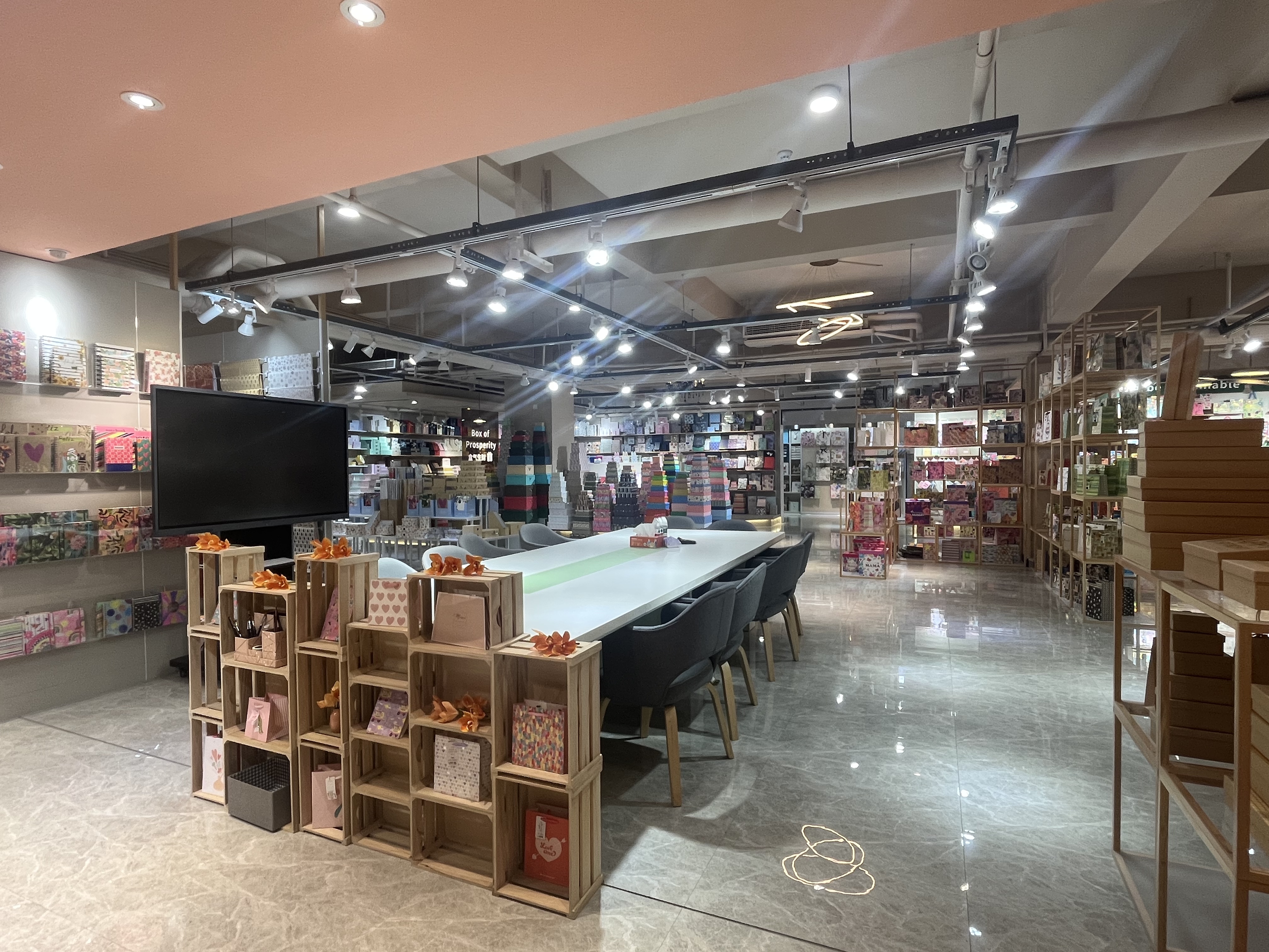 KADI showroom with paper products and gift packaging samples